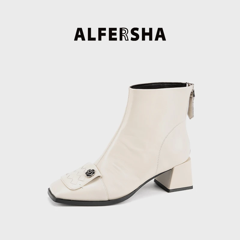 2025春款四季单鞋阿芙莎3320721新款真皮山茶花金属扣粗跟短靴D