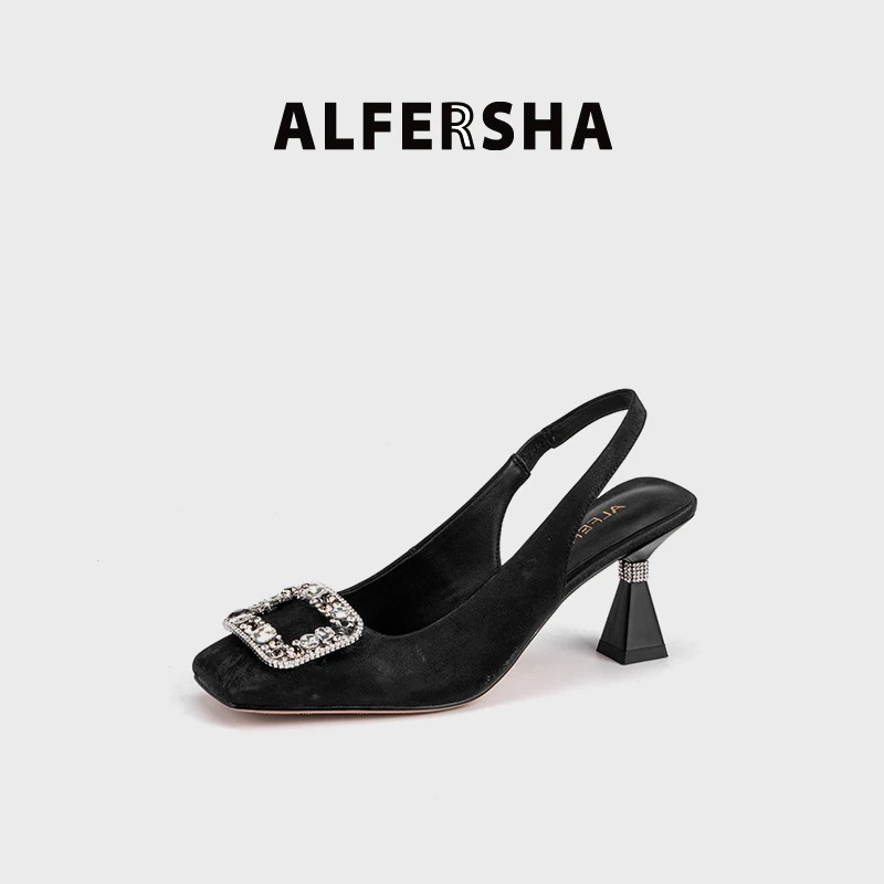 2025春款黄奕代言阿芙莎3320693时尚水钻方扣凉拖一字扣包头凉鞋