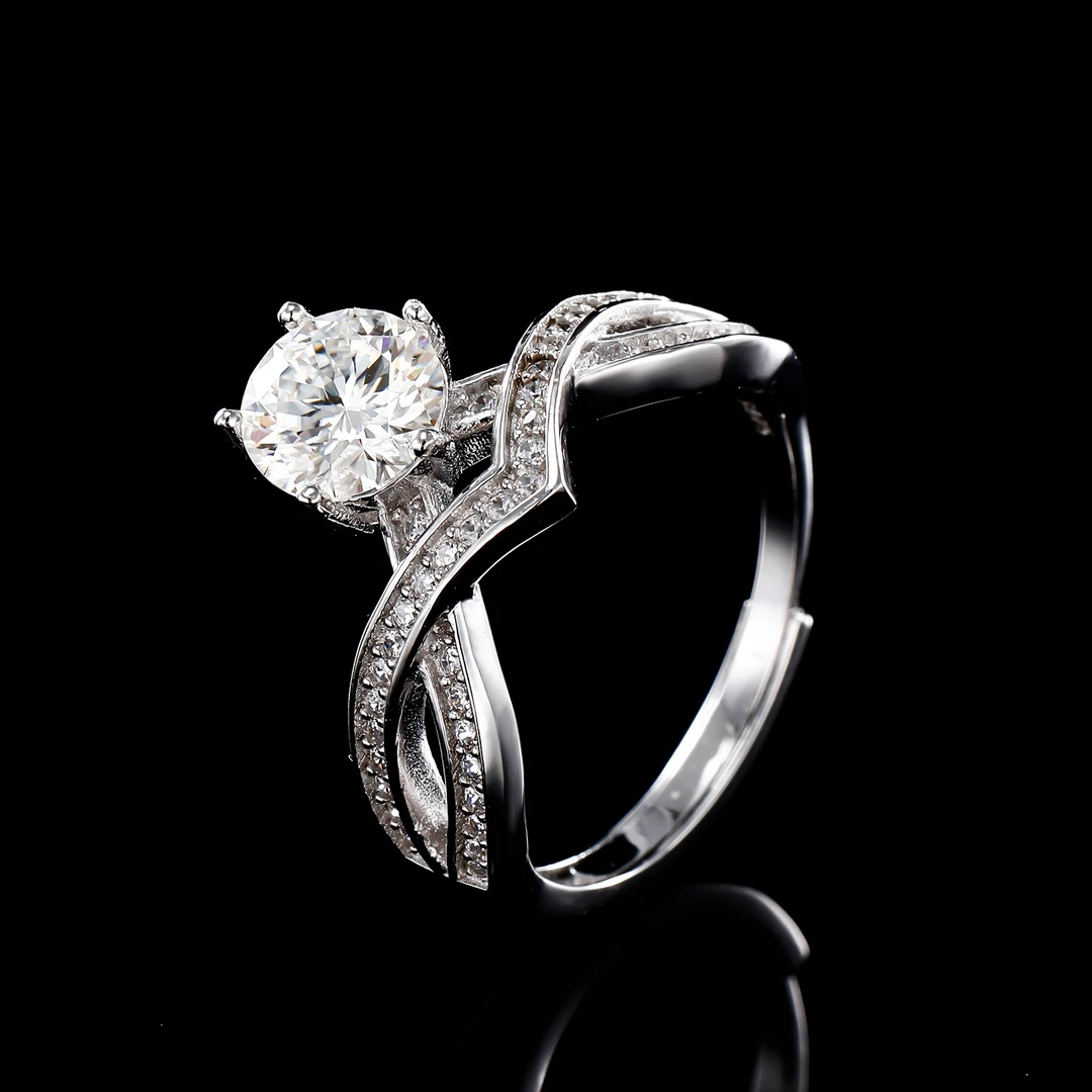 925银莫桑石戒指 ——木木（SY1590）MQ-0115B 1克拉开口戒