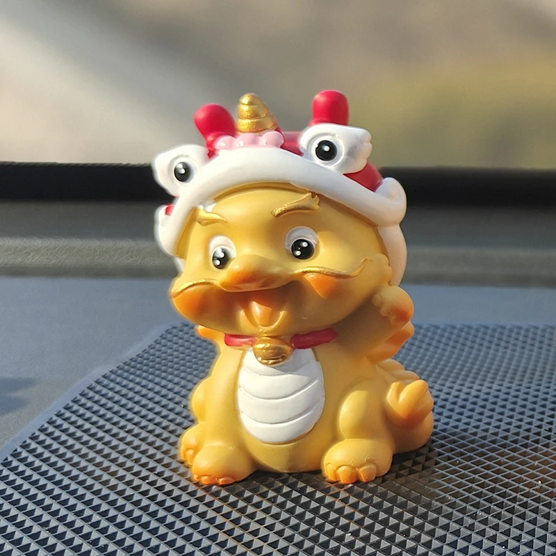 龙年生肖纪念品汽车桌面中控台摆件车载装饰品手办摇头公仔礼物品