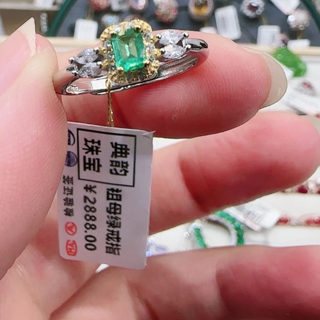 【闪购商品】祖母绿戒指银S925镶嵌
