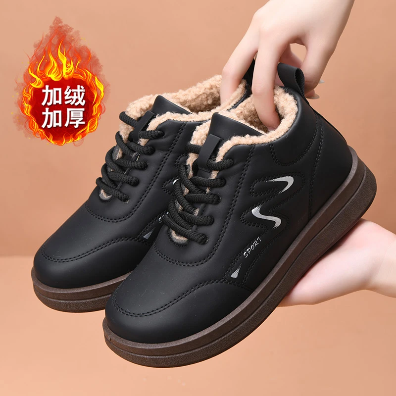 软面女加绒运动鞋女防水防滑冬季2024新款雪地靴加厚保暖妈妈棉鞋