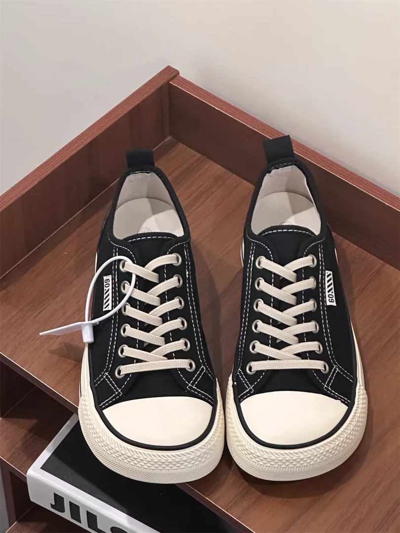 不用绑鞋带！丑萌大头帆布鞋女韩版2024新款透气一脚蹬休闲板鞋子