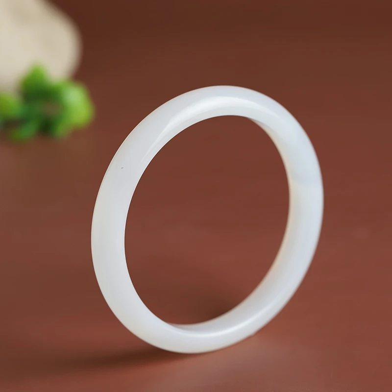 白月光玛瑙手镯子冰透荔枝冻女款贵妃玉镯马料玉髓纯欲风百搭手饰