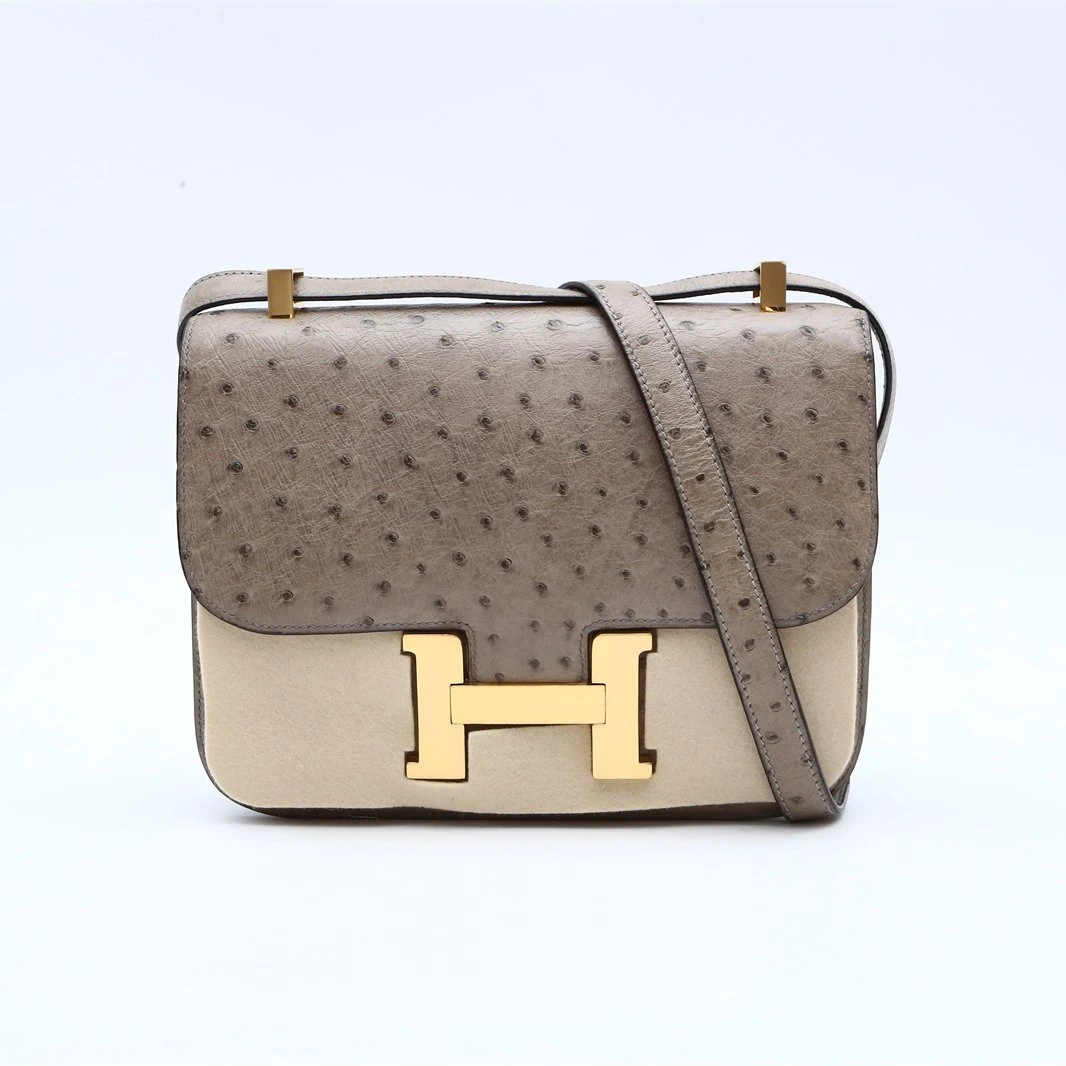 95新 Hermes/爱马仕 小花璐璐4864015康康 24 风衣灰鸵鸟皮 圈Z