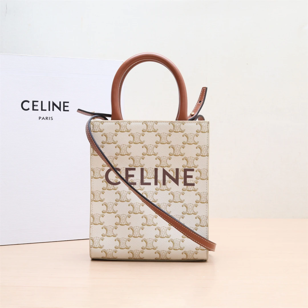 95新 Celine/思琳 小花璐璐P234552803 竖款手袋 Mini 凯旋门印花