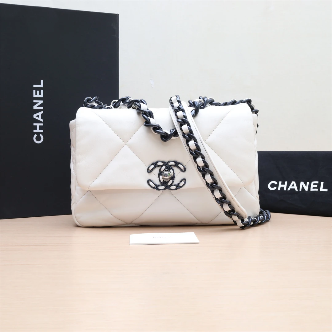 95新 Chanel/香奈儿 小花璐璐P214974793 19BAG 小号 芯片