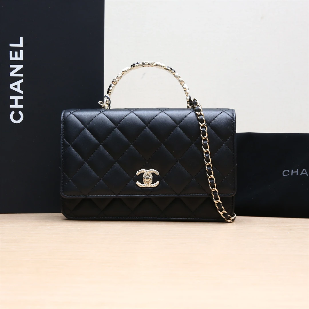95新 Chanel/香奈儿 小花璐璐P244276340 23K CF 手提WOC 芯片
