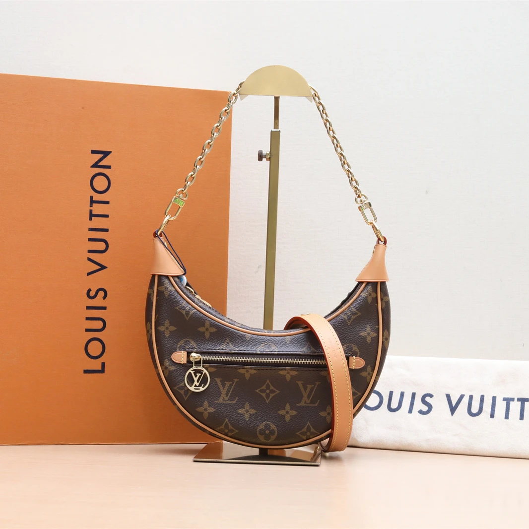 95新 LouisVuitton/路易威登 小花璐璐P244171614 Loop 芯片