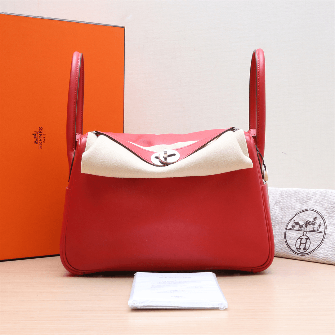99新  小花柳 P243446640 琳迪26 番茄红 S皮 X刻 银扣包