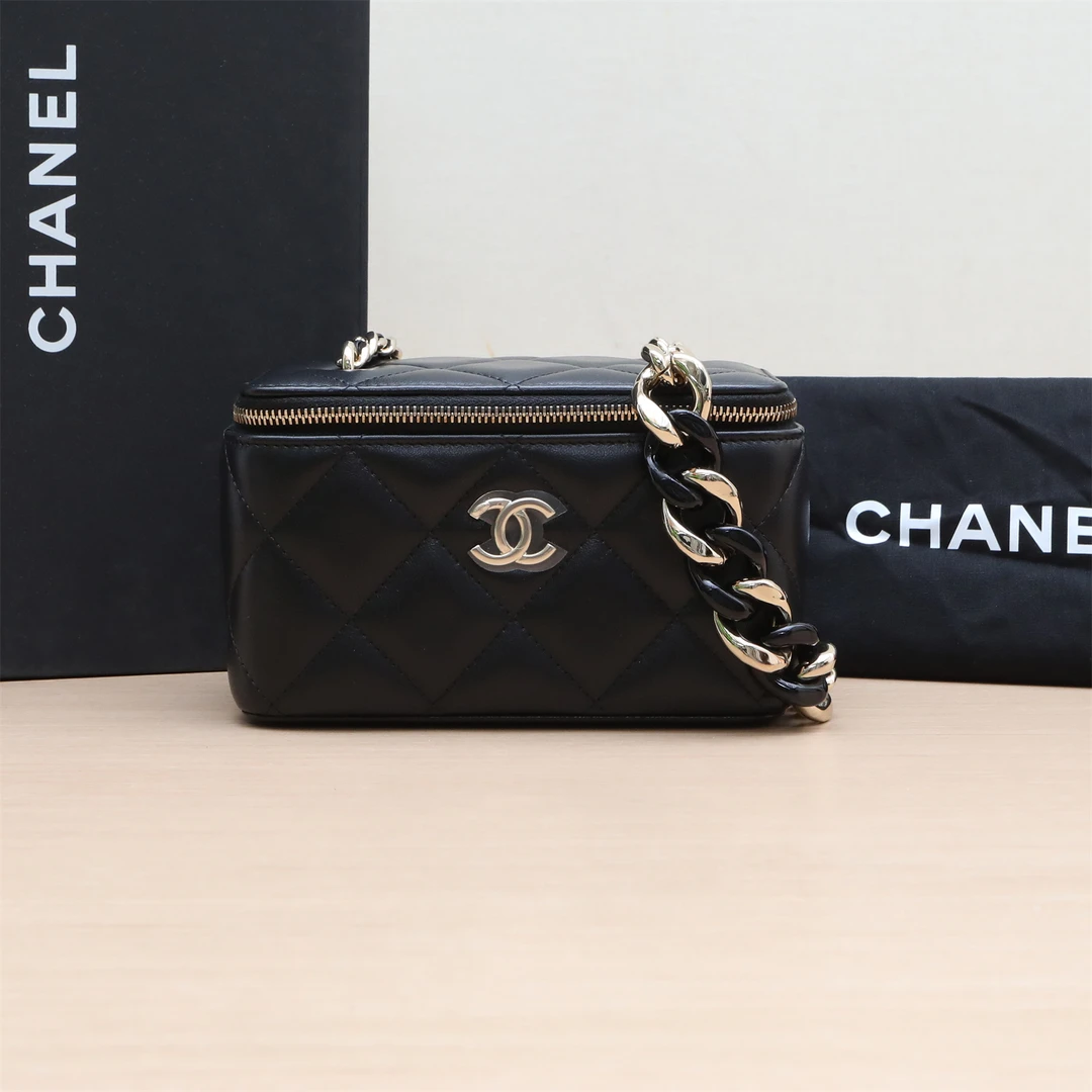 95新 Chanel/香奈儿 小花璐璐P244170409 22C 长盒子化妆包 31开