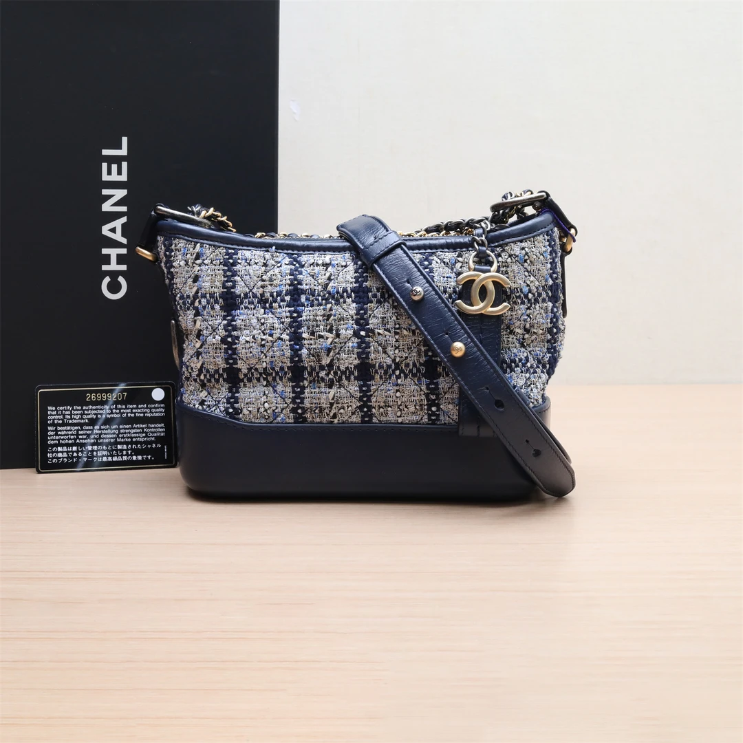 95新 Chanel/香奈儿 璐璐活动P214243832 流浪 小号 毛呢 26开