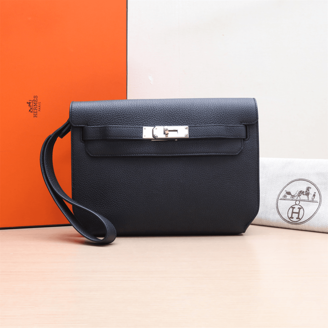 99新 Hermes/爱马仕 小花柳 P224827774 手包 黑色 Togo皮 B刻