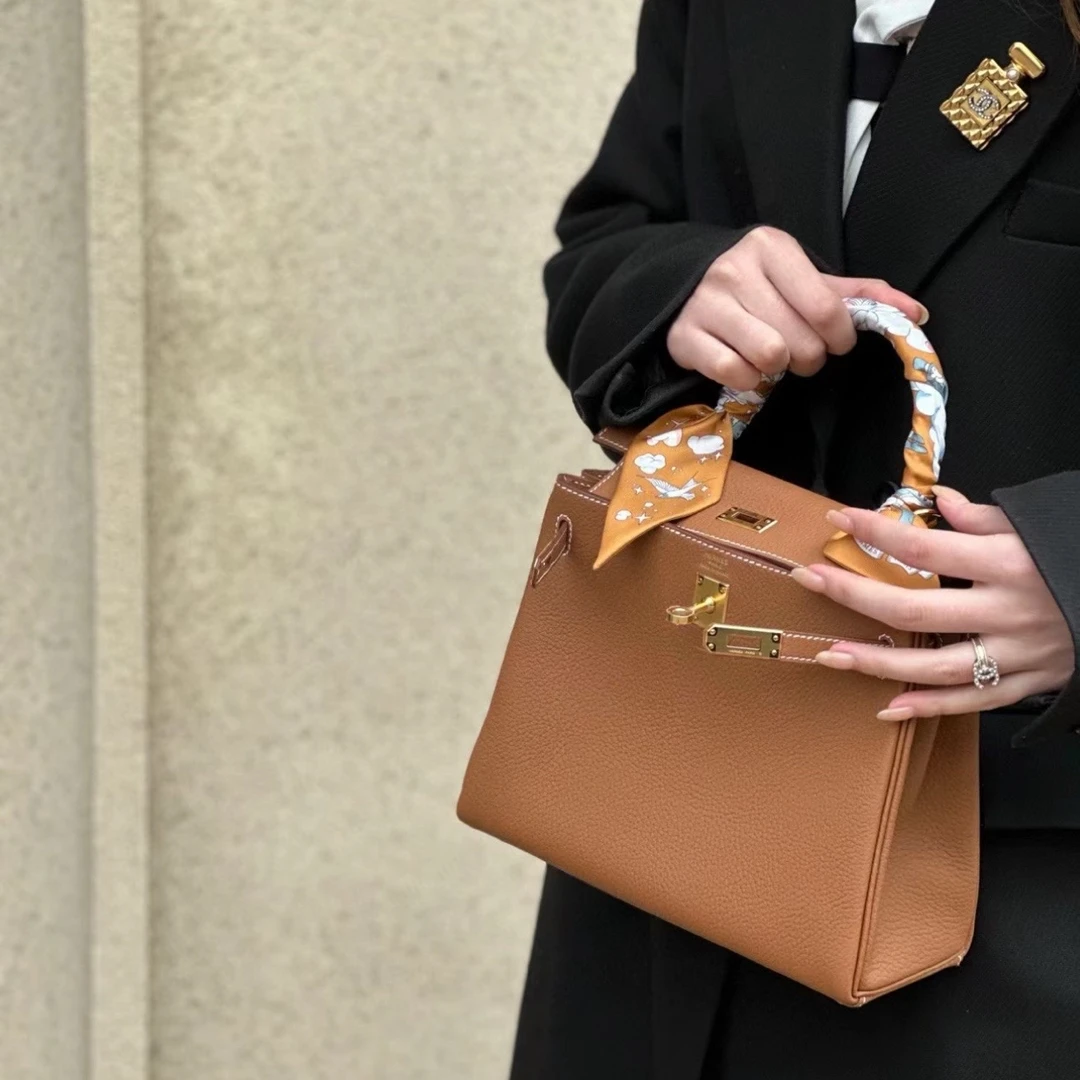 99新 Hermes/爱马仕 小花Jerry P243128221 爱马仕包Kelly 25D刻