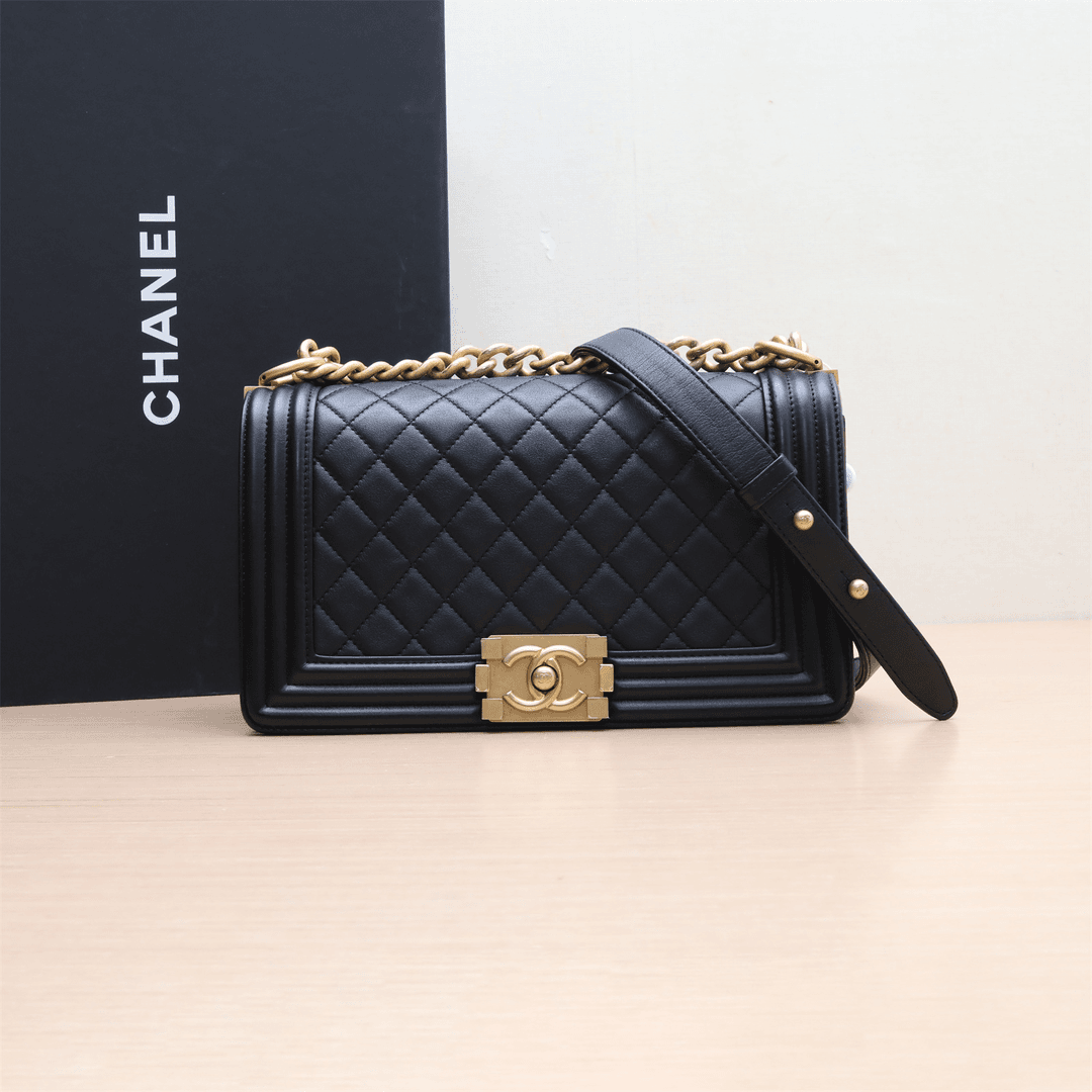 99新 Chanel/香奈儿 小花Jerry P224828324 Leboy 中号黑色25开