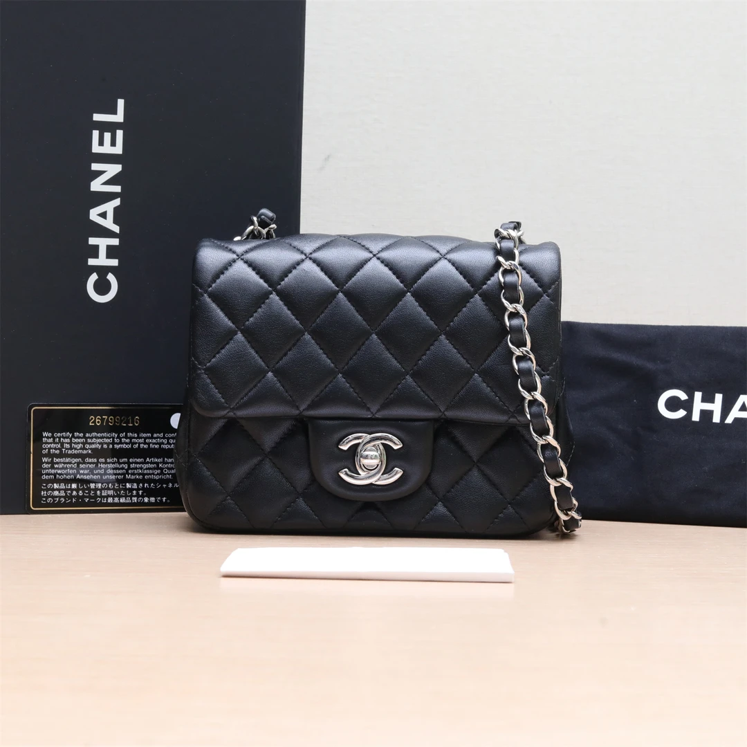 95新 Chanel/香奈儿 小花Jerry P234346595 CF 口盖包 方胖子26开