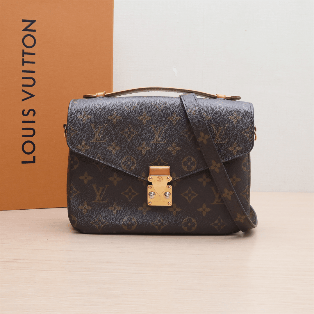 99新 LouisVuitton/路易威登 小花璐璐P224930277邮差包 老花