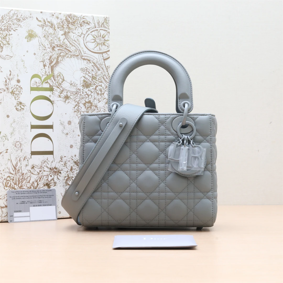 99新 DIOR/迪奥 小花柳 P234759001 戴妃包 四格 皮革C 磨砂扣