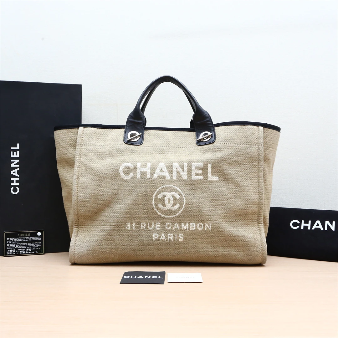 95新 Chanel/香奈儿 小花璐璐沙滩包 大号 米驼色 棉 16开 银扣