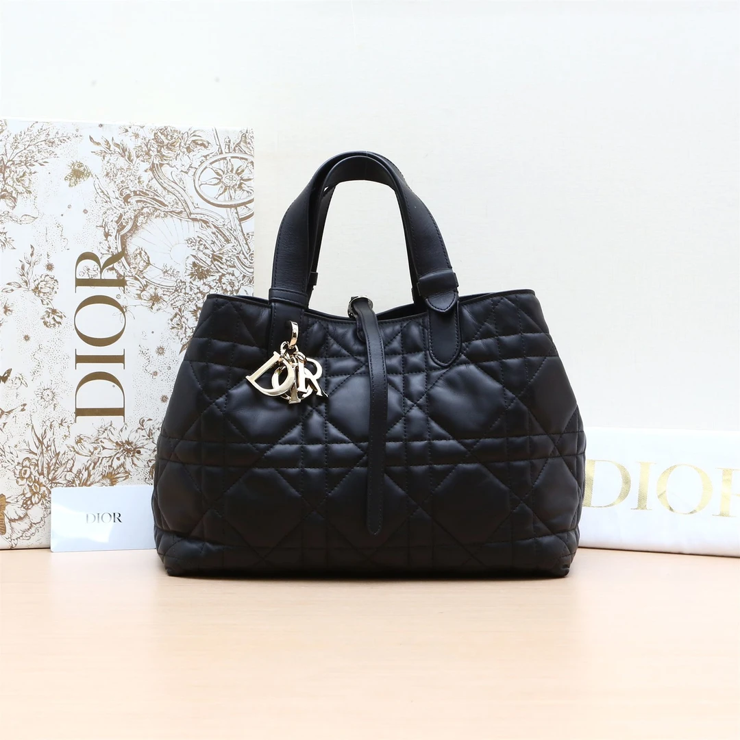 99新 DIOR/迪奥 小花璐璐P234140722 手提单肩包 中号 金扣 2023