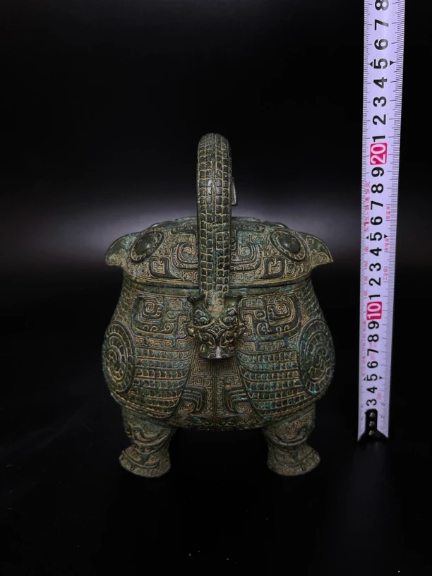 辉煌青铜器鸮型提梁卣