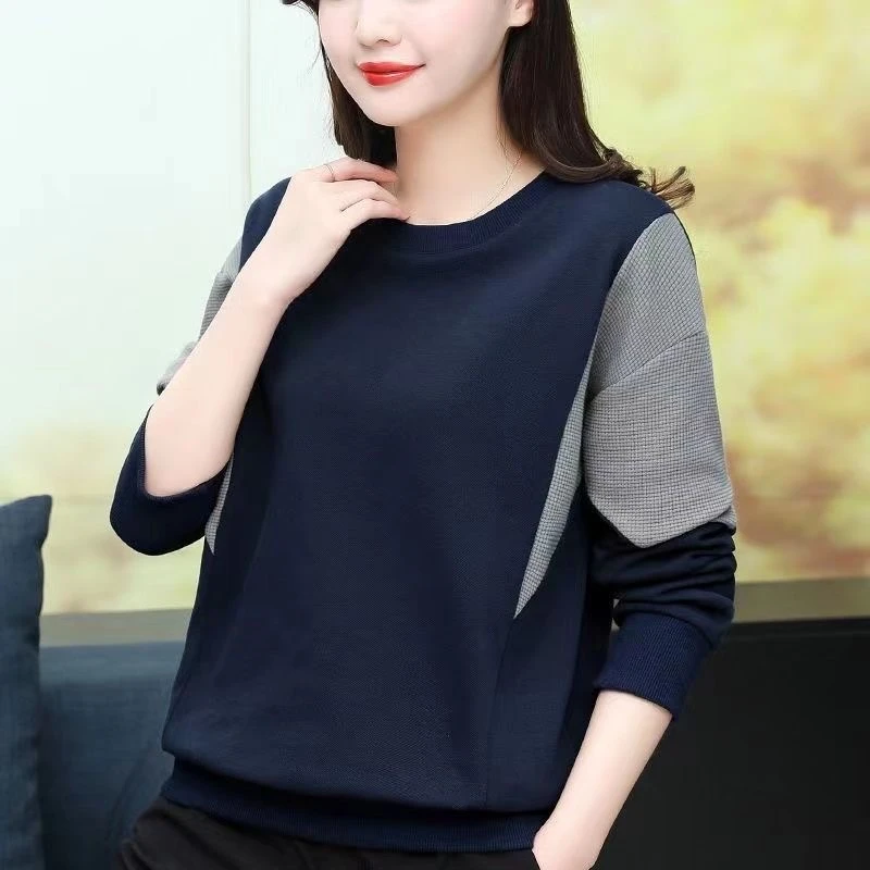 春秋华棉拼接卫衣大码显瘦宽松百搭长袖T恤女圆领假两件打底上衣