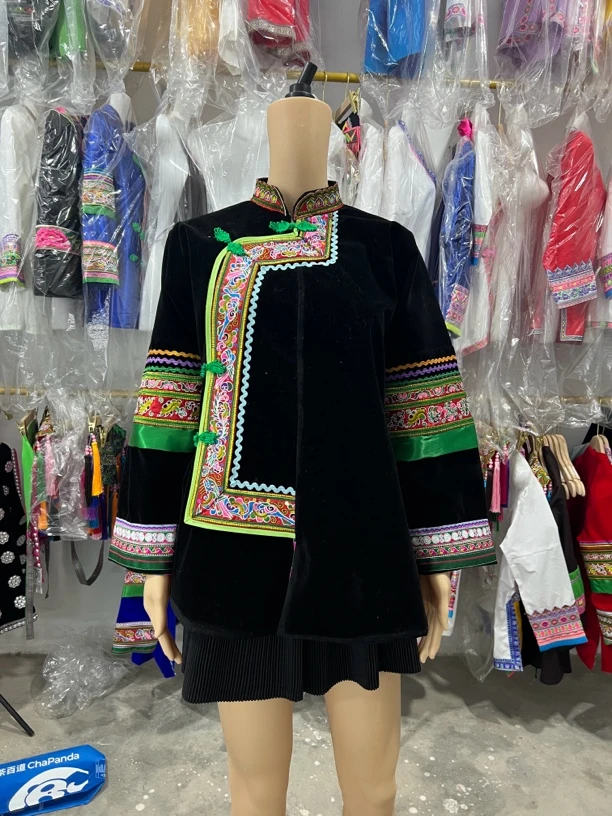 少数民族侗族黑色上衣冬季款