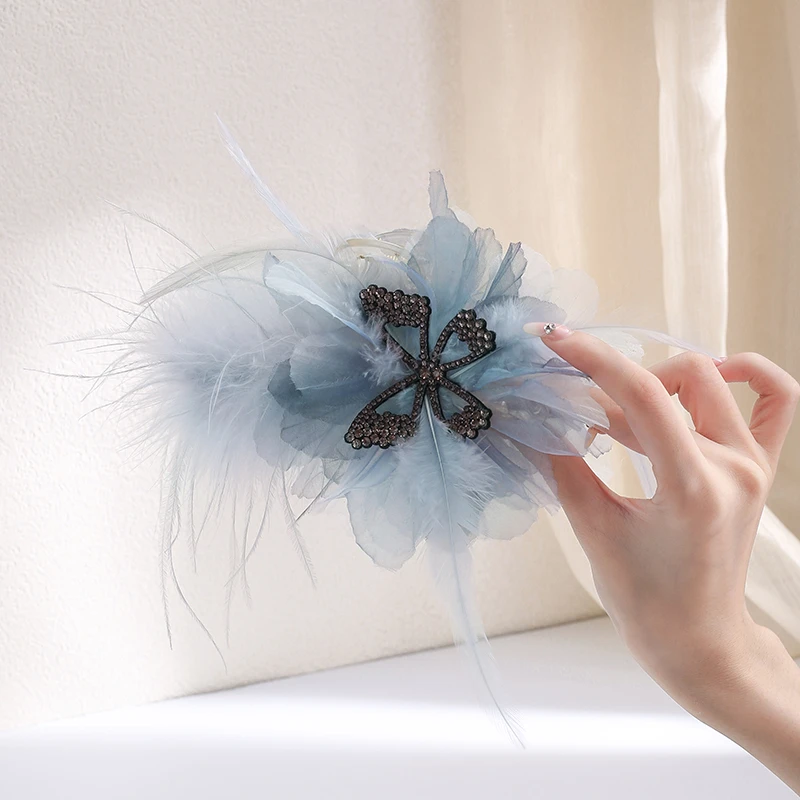 （天空之蝶）夏日清新蝴蝶羽毛抓夹半扎发侧盘发鲨鱼夹百搭超仙发饰