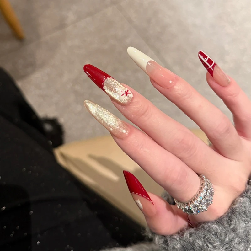 红色猫眼波点圣诞新年美甲秋冬穿戴甲显白气质高级感轻奢指甲贴片