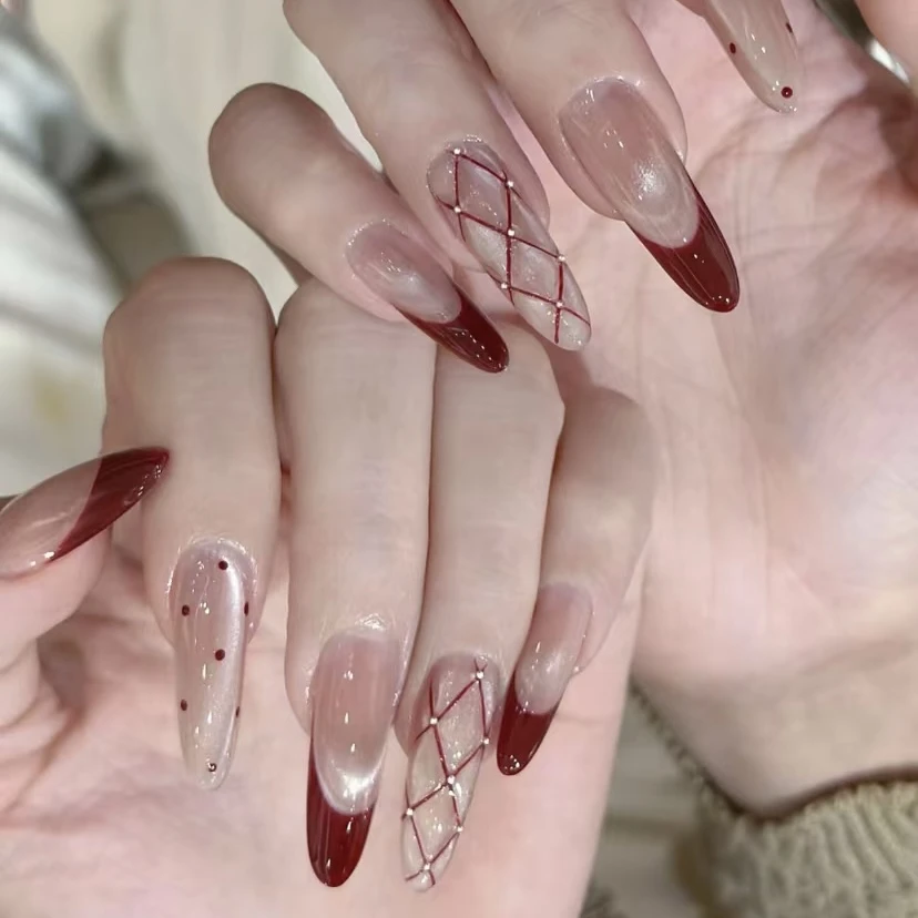 过年爆款红色法式穿戴甲白网格波点猫眼气质高级感简约长款美甲