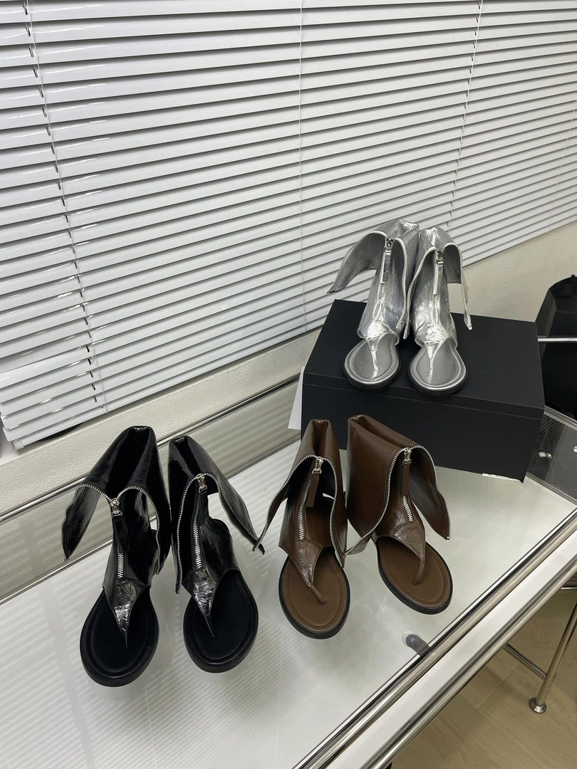 【茶茶】设计感夹脚人字拖中筒拉链凉鞋24辣妹平底凉鞋女