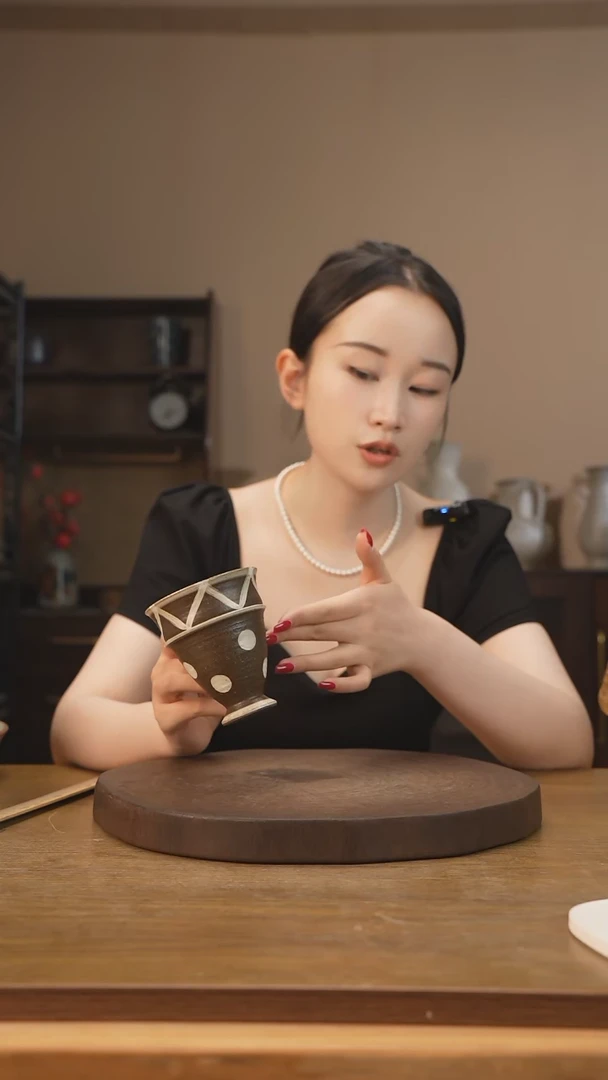 【闪购商品】碗黑陶咖啡杯（几何波点）