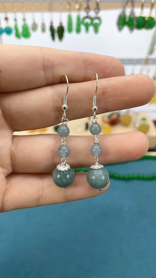 【闪购商品】翡翠耳饰银S925镶嵌蓝水耳钩F3