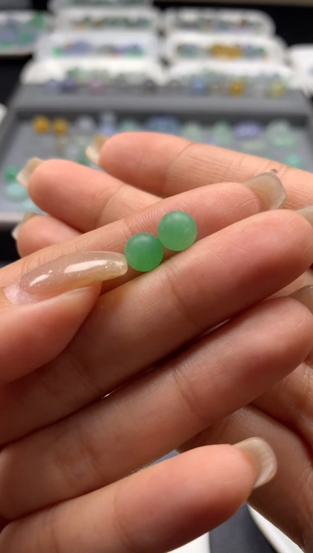 【闪购商品】定制翡翠未镶嵌珠子