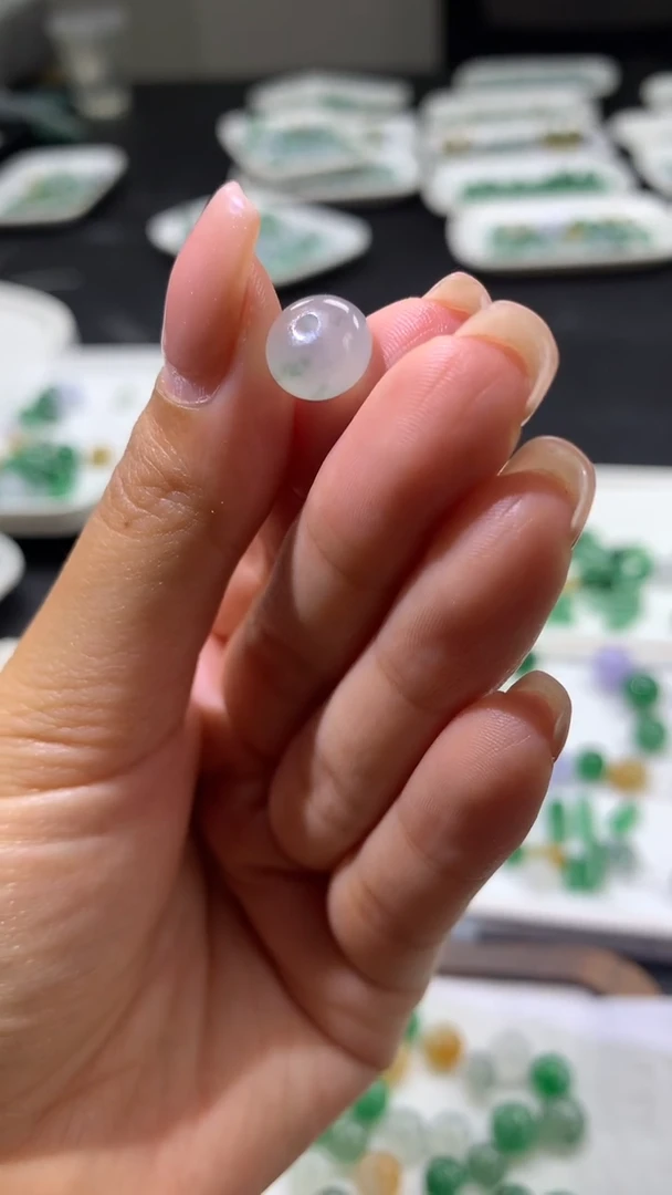 【闪购商品】定制翡翠未镶嵌珠5