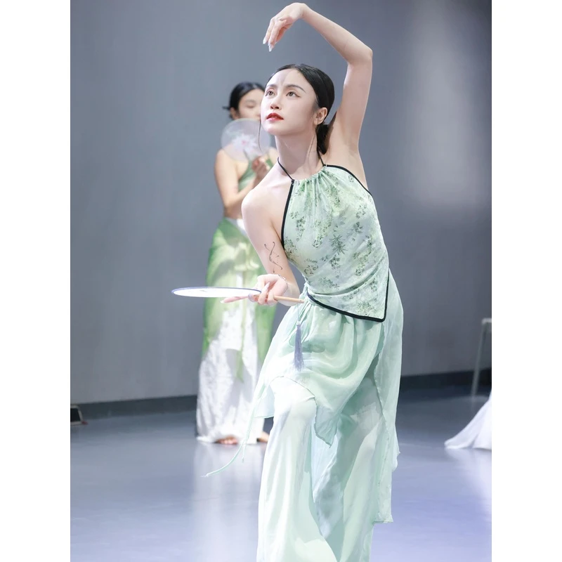 ROUR新中式背心肚兜夏季露背上衣中国风古典练功服一片式绿色古风