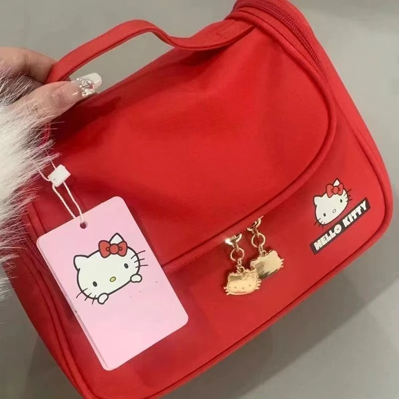 HelloKitty化妆包可爱洗漱收纳包新款旅行女便携式大容量手提