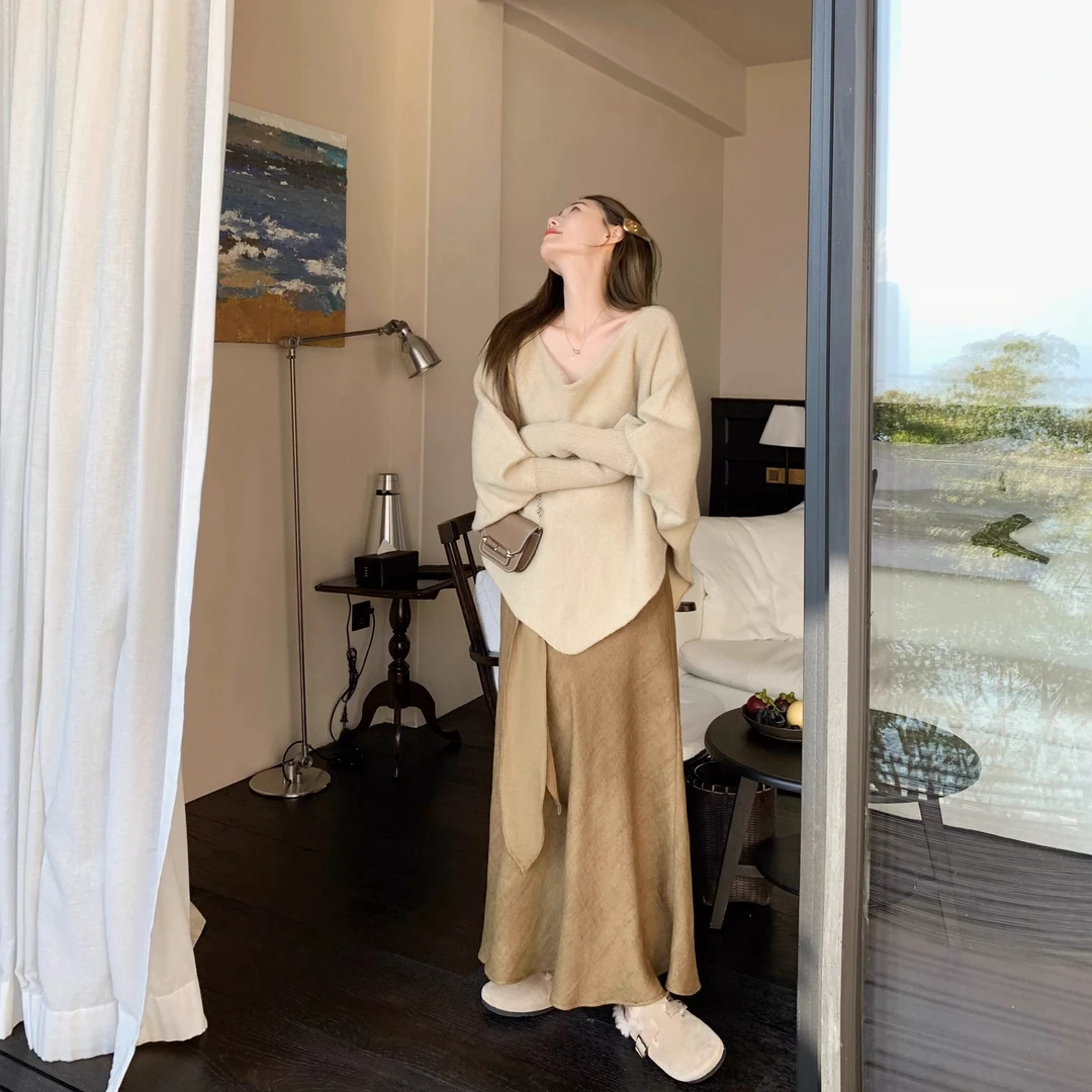 ③慵懒宽松显瘦蝙蝠袖毛衣+氛围感飘带a字鱼尾裙#8105