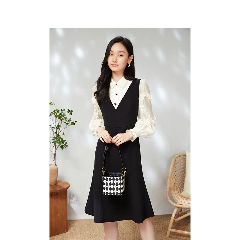 Goodland美地女装2023春季新款上新气质收腰显瘦连衣裙LC63105450