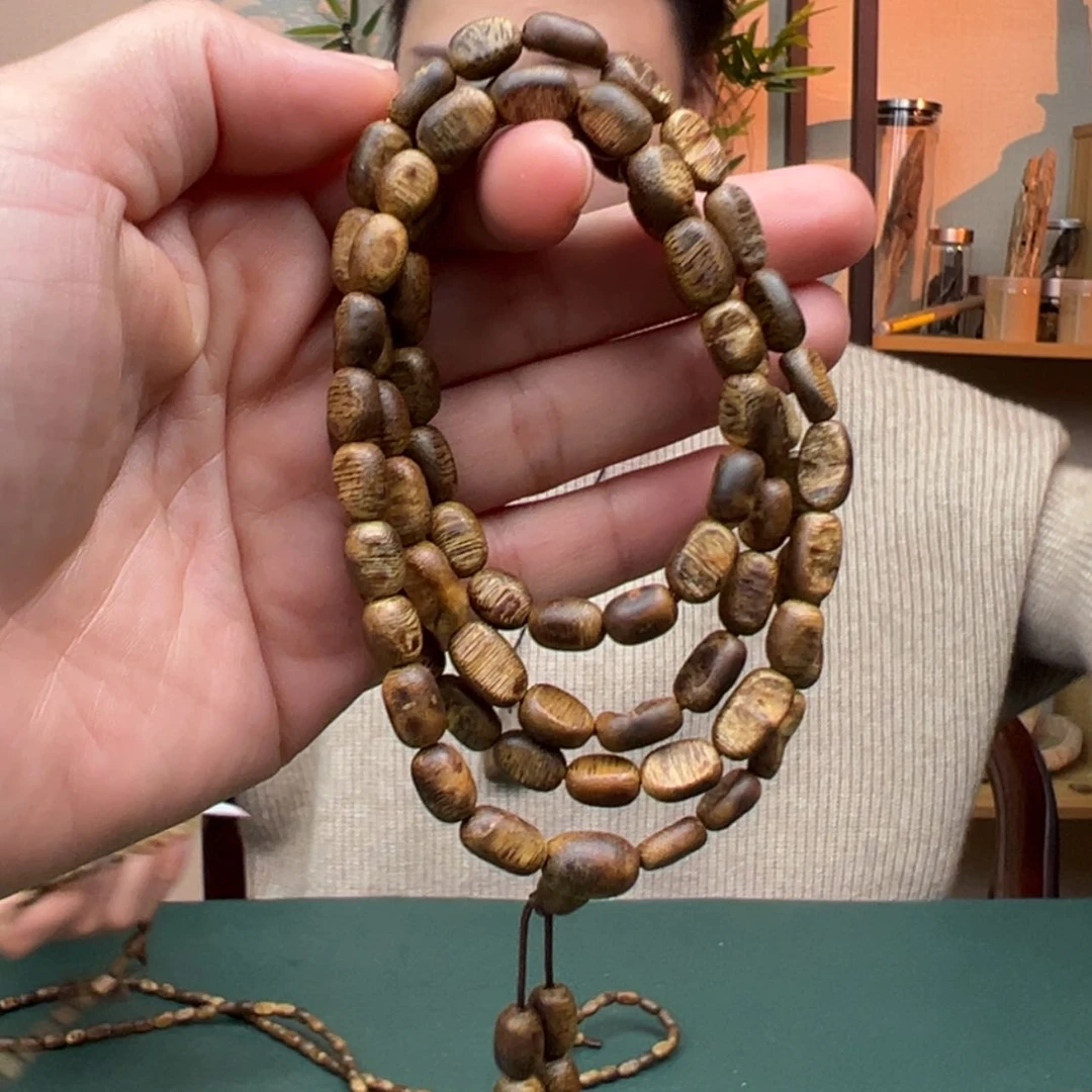 【闪购商品】沉香手串白奇楠天然留疤多样性发货一条