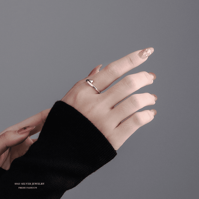 925银戒指 s925纯银星星戒指女轻奢高级感ins风百搭女戒可调节