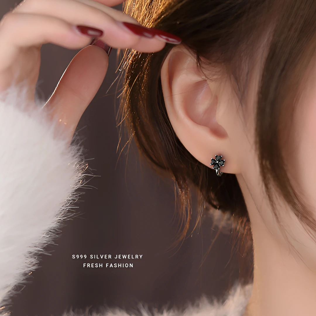 足银耳饰 四叶草耳环通体999足银2026新款爆款耳扣百搭养耳洞耳饰