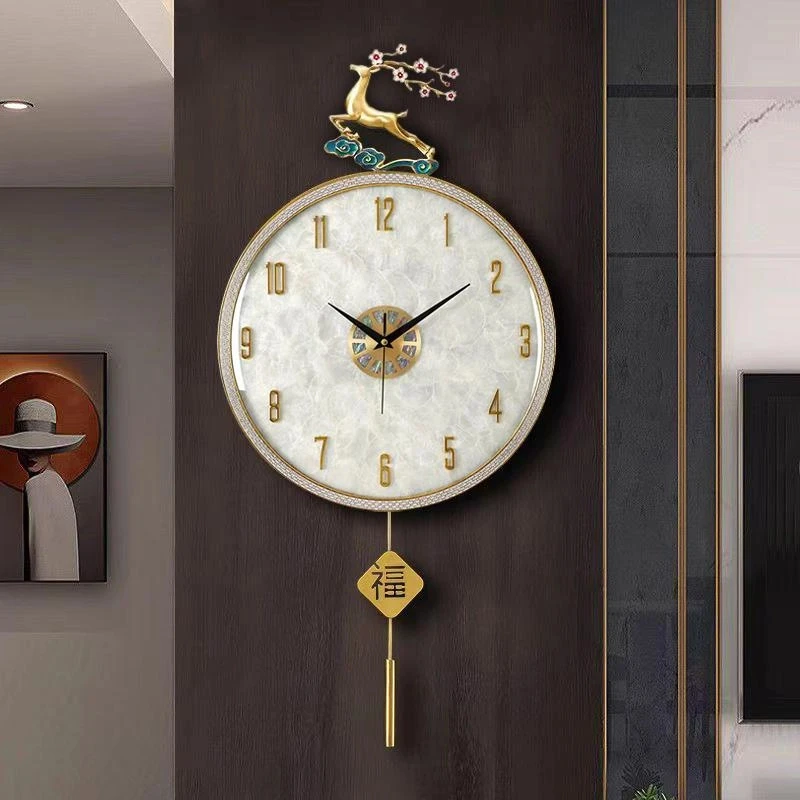 客厅挂钟第一名钟表家用挂钟轻奢祥云鹿客厅时尚创意贝壳时钟挂墙