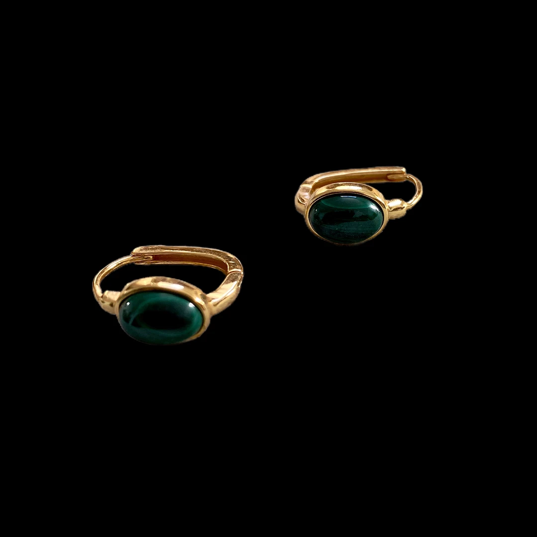 V5895孔雀石耳钉孤品