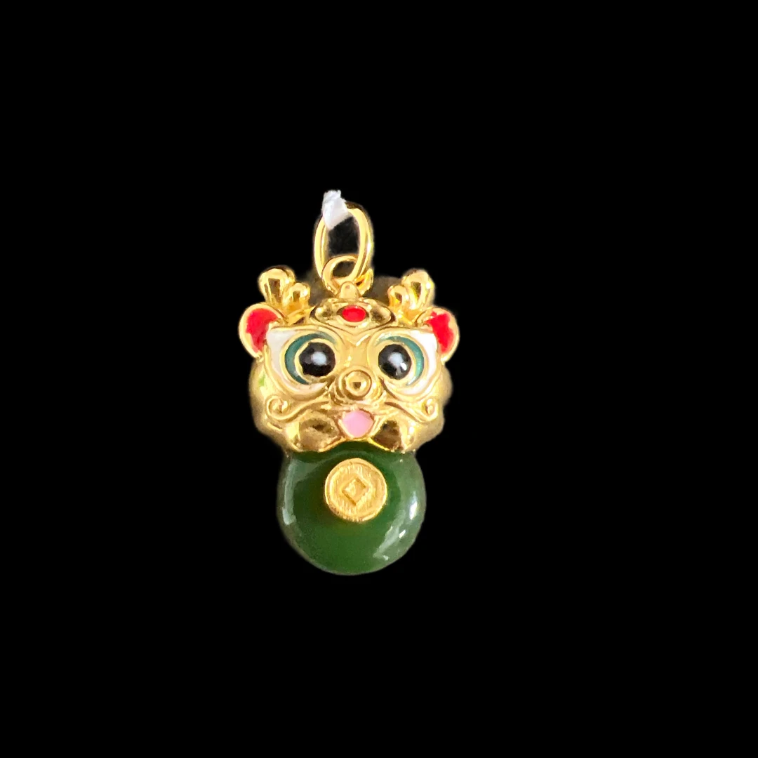 V3197和田玉吊坠孤品！