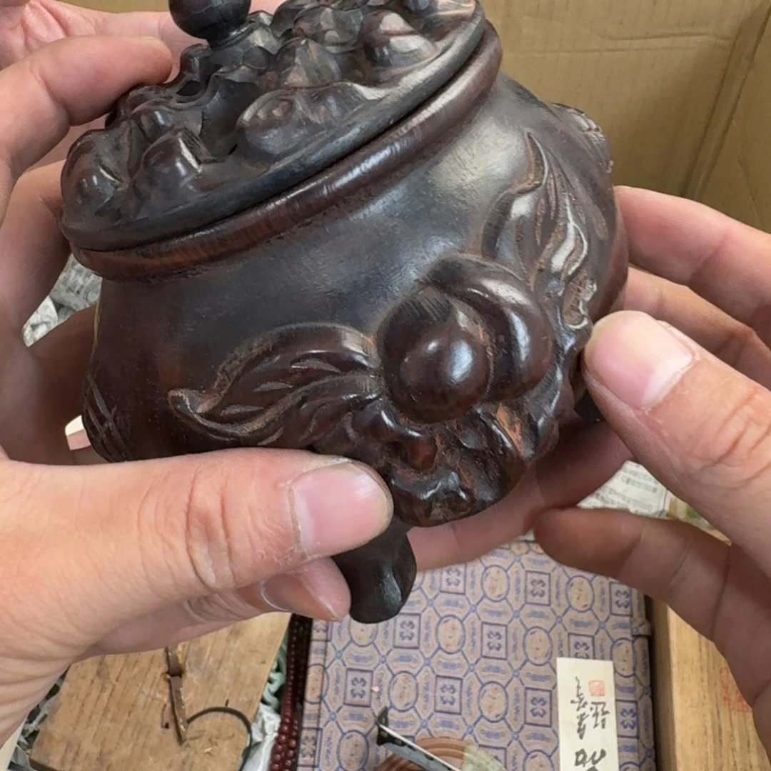 滴血莲花菩提吊坠
