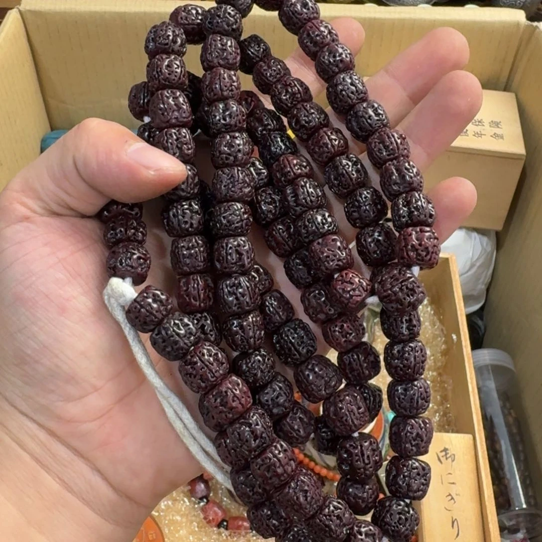 滴血莲花菩提吊坠