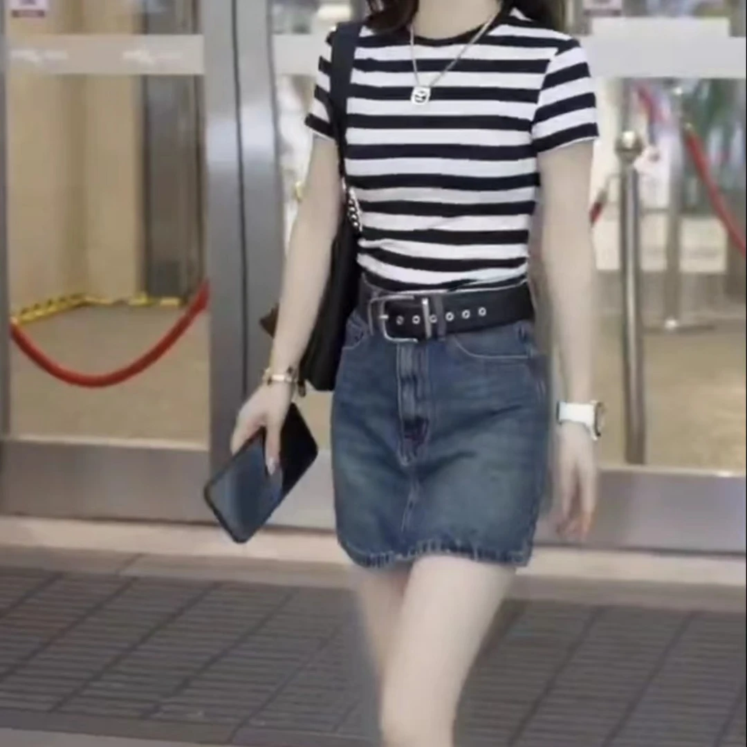 新款舒适显瘦气质条纹短袖上衣修身洋气显瘦牛仔半身裙女装T2156