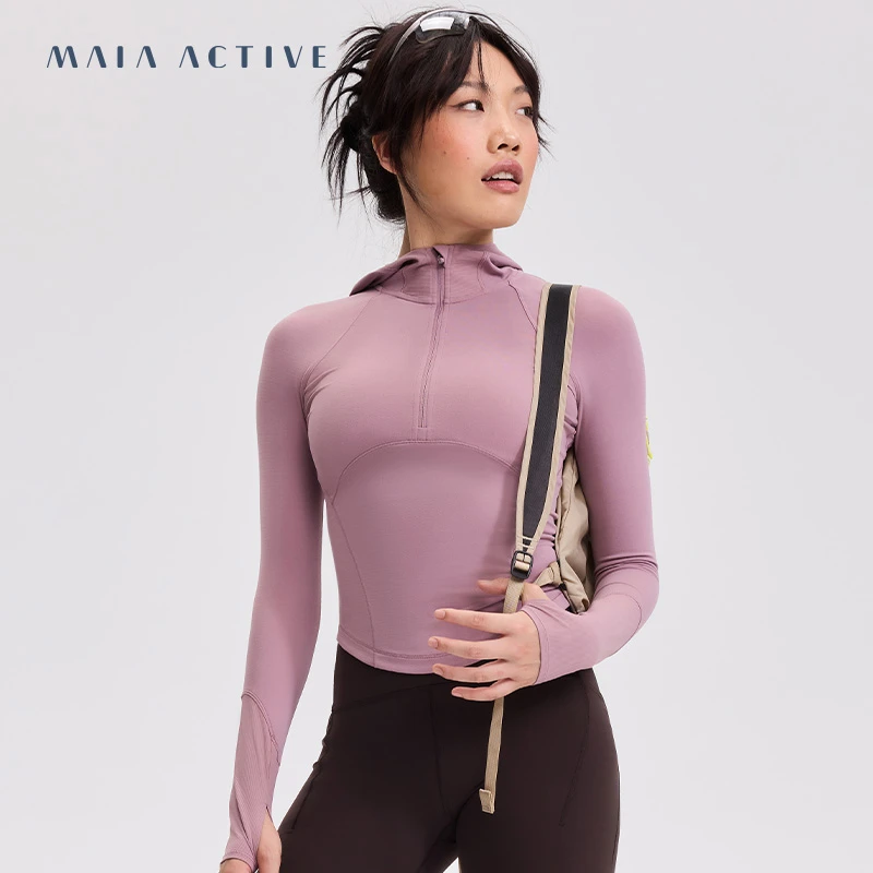柔韧透气紧身连帽立领运动跑步长袖训练上衣242TL052 MAIA
