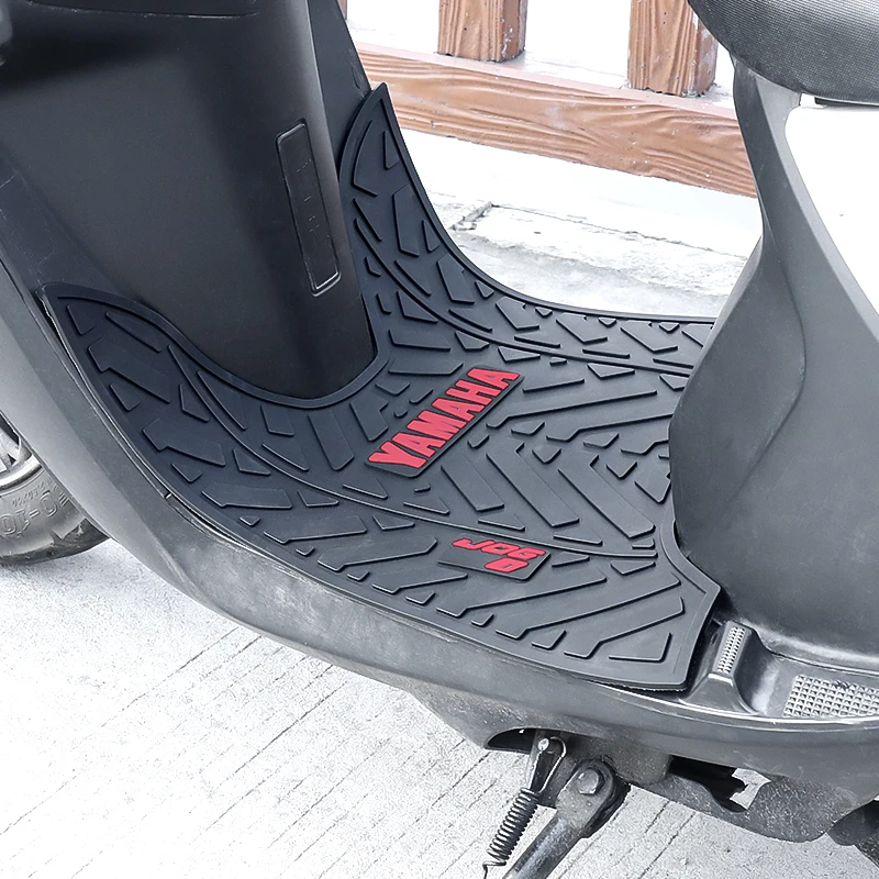 适用于摩托车雅马哈巧格i125脚垫橡胶防水防滑耐磨加厚脚踏无异味